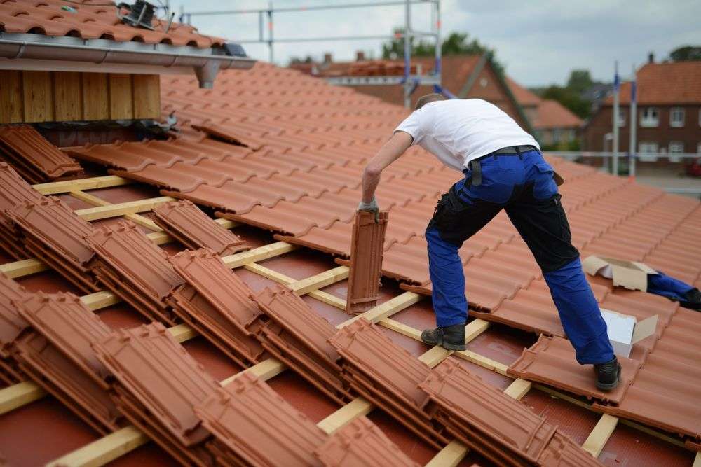 Leggen van klassieke pannen in Dongen